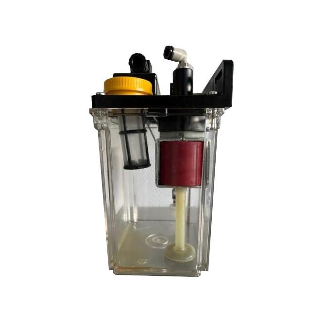 Ölpumpe mit Behälter 